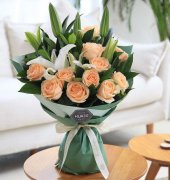 情人節給丈夫送鮮花，讓心動見證愛情