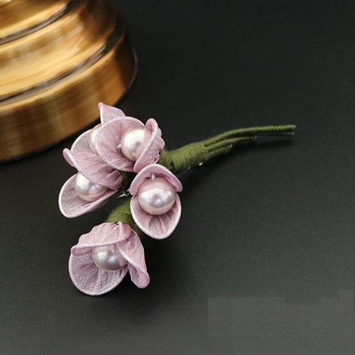 韩国风格珍珠花朵胸针