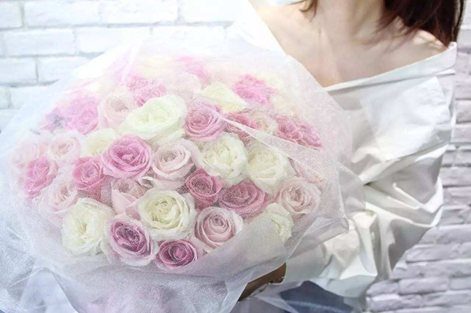 和女生首次约会需要筹备什么？