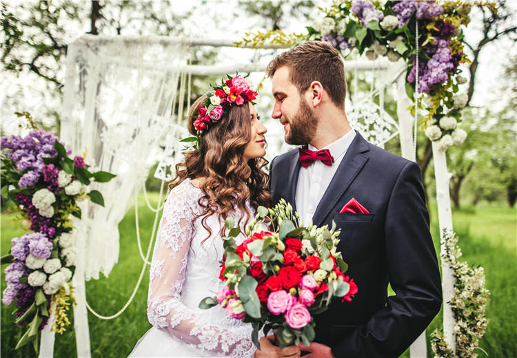 朋友结婚，怎么样幽默的祝Ta新婚愉快