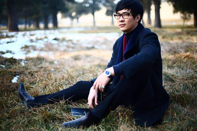 唐家三少表白老婆：为了你，我想热爱整个世界。现在...