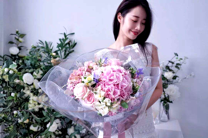 向女生告白送几朵玫瑰花适合？