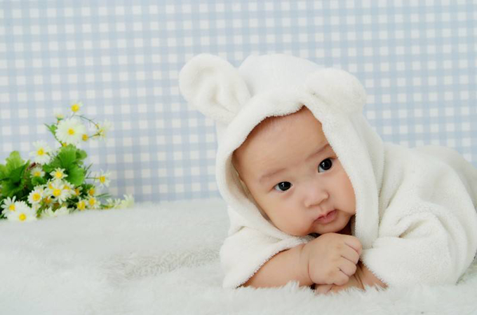 孩子满月送鲜花推荐