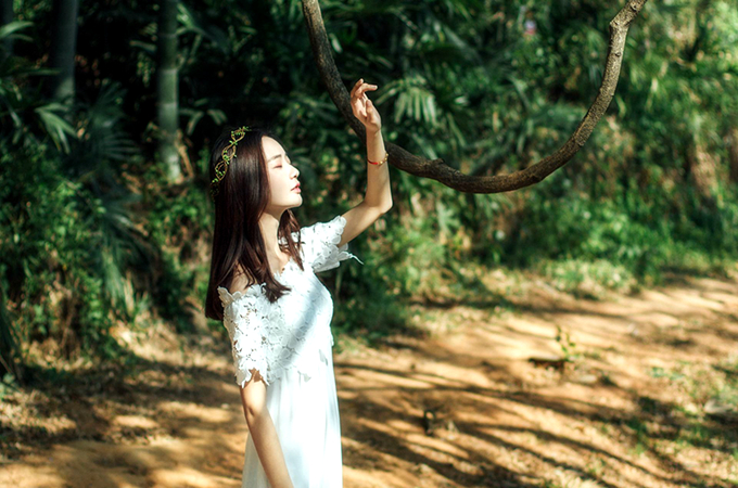 人到中年，男性最易和如此的女性“走得近”！