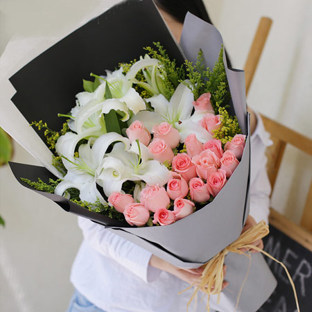 香水百合鲜花花束