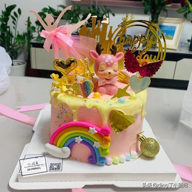 普通女性朋友过生日送什么礼物好？