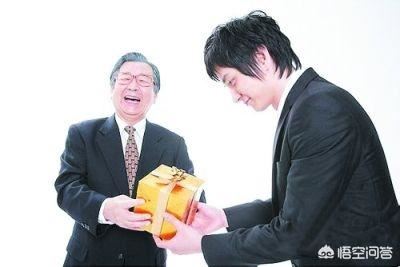 如果到朋友家做客，买点什么礼品好呢？