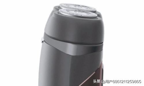 恋爱中女生送男生什么礼物合适？
