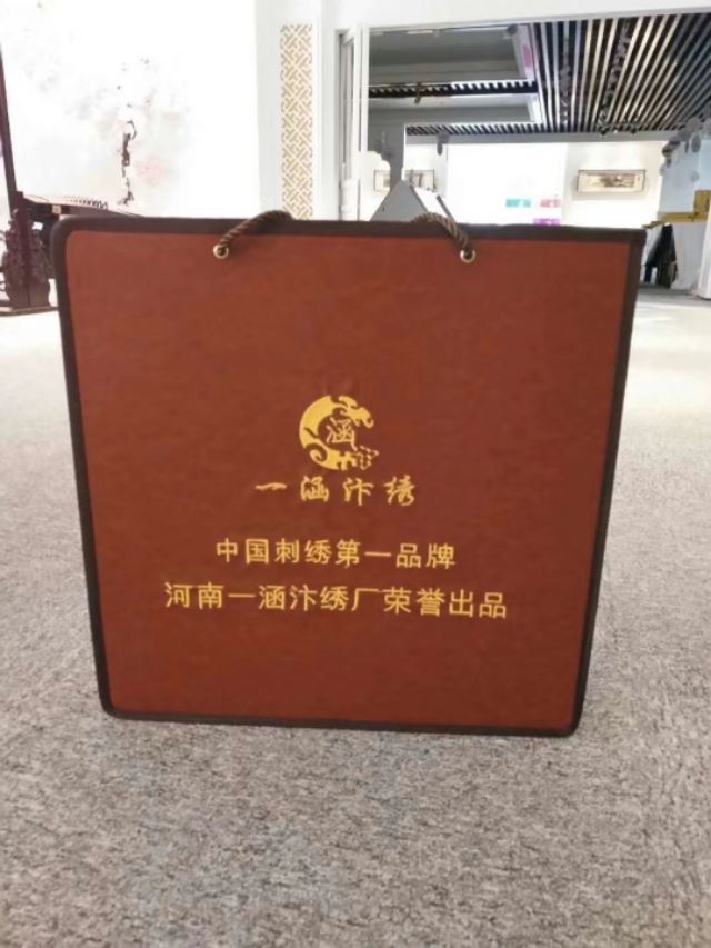 送男领导什么礼物好？