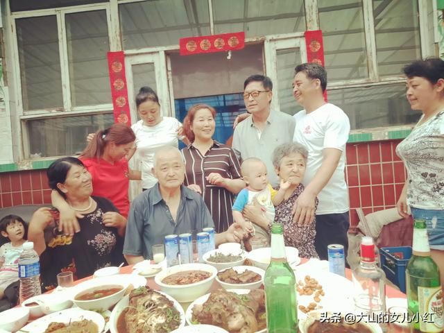 长辈送晚辈，一般什么礼物比较合适？
