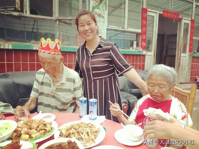 长辈送晚辈，一般什么礼物比较合适？