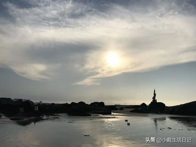 给刚出生满月的外甥买礼物，大家说买什么好？