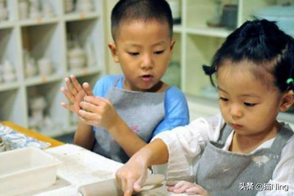 小孩子应该给妈妈的母亲节礼物？