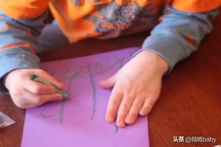 母亲节礼物：母亲节贺卡制作过程？