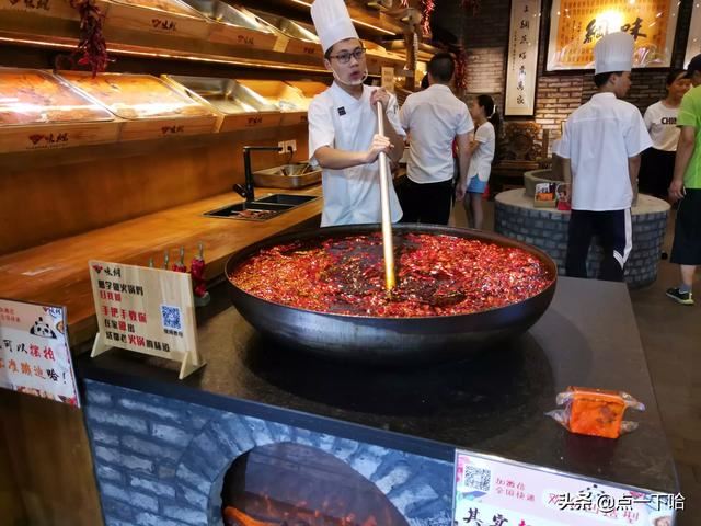 去成都旅游，带点什么东西回来好呢？