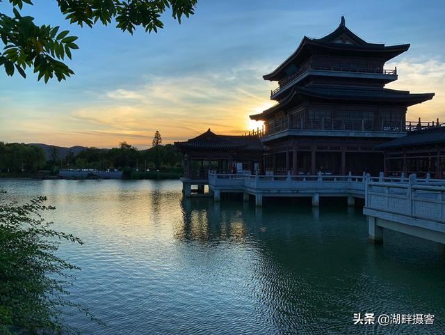 去朋友家做客，带什么礼物好？