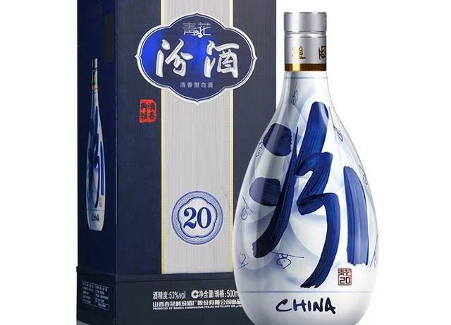 想买白酒送礼，价格在500-600左右，请问那种白酒比较受人喜欢？