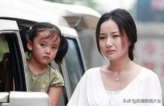 请问有什么电视剧或电影很感人的可以哭得稀里哗啦的？