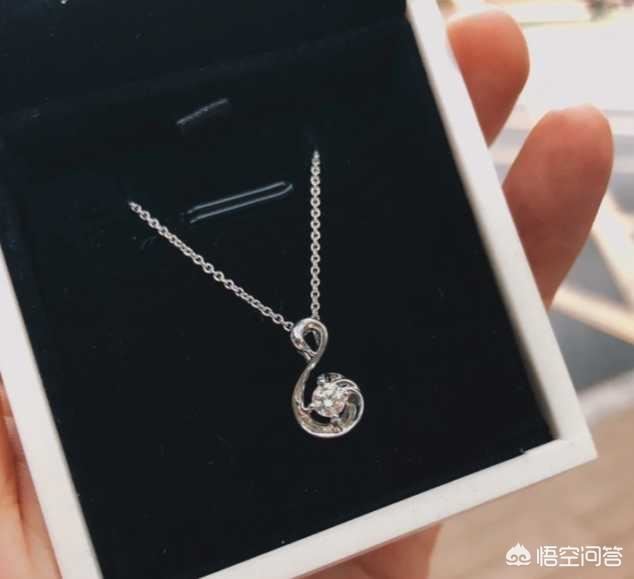 老婆怀孕了七夕送什么礼物好？