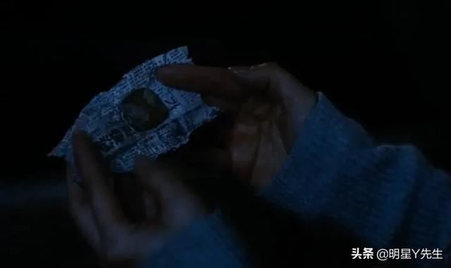 请问有什么电视剧或电影很感人的可以哭得稀里哗啦的？