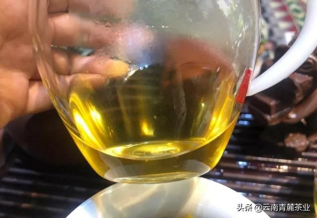 领导爱喝茶，想送点好茶叶，有没有什么高档的茶叶？