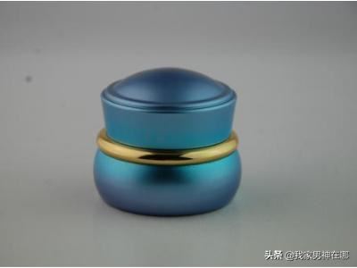 给女朋友送什么礼物好？