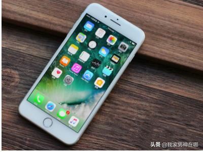 给女朋友送什么礼物好？
