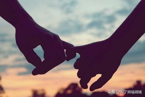 情侣过一百天送什么比较有意义的礼物？