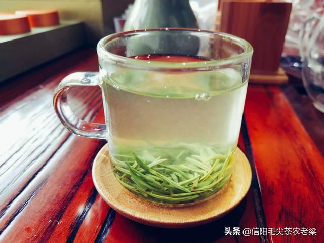 大学毕业想送老师个茶叶，送什么品种的茶好呢？
