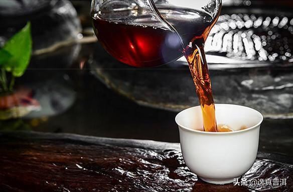想送领导一盒茶叶，送什么茶叶好呢？