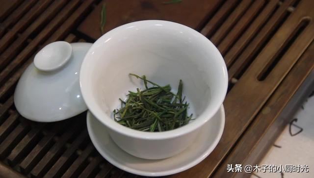 五十多岁的人适合喝什么茶想买给爸妈但不懂？