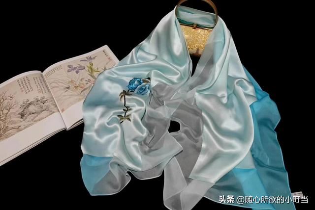 回答送女领导送什么礼物最好？
