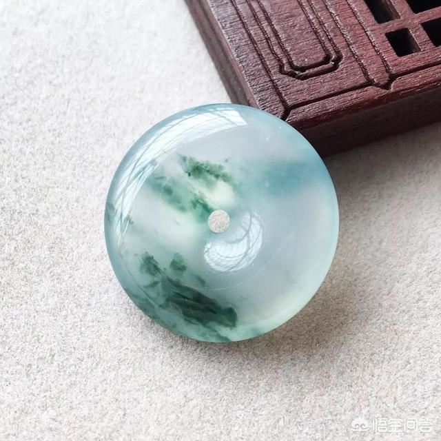 哪些首饰最适合送给父母当礼物？
