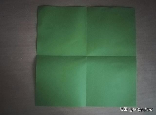【折纸教程】怎样折一个礼品盒子？