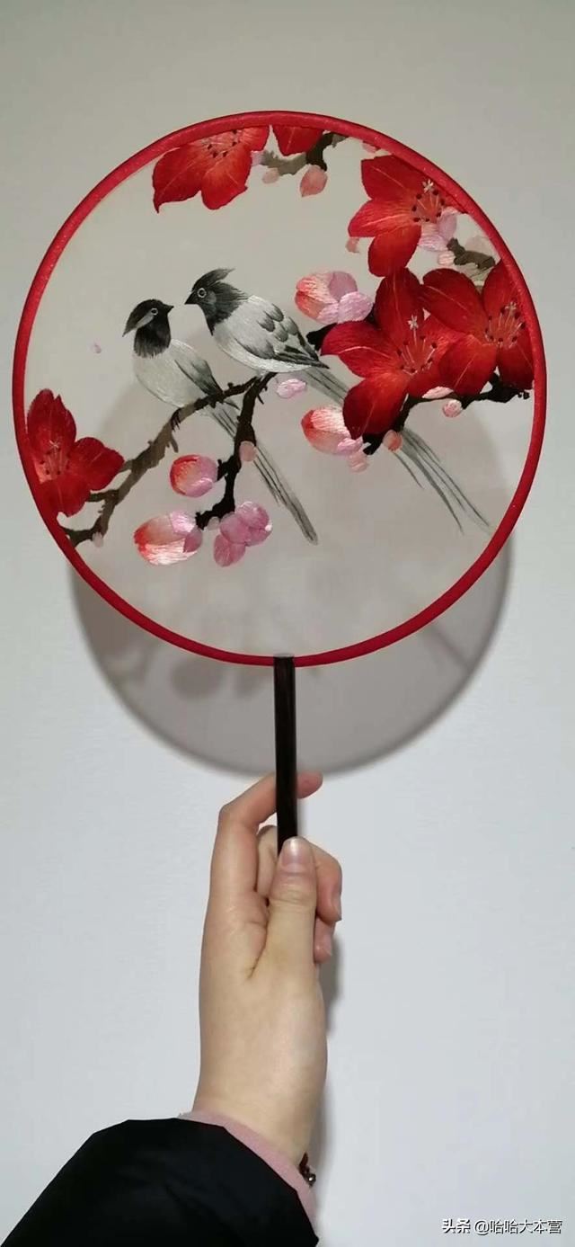 给同学买毕业礼物送什么礼物啊？