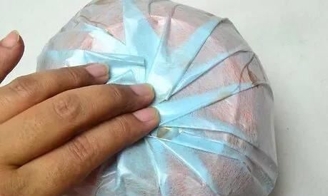 如何包装圆柱体的礼物？