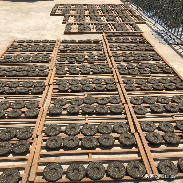 云南那边有什么特产可以带回来送礼的？