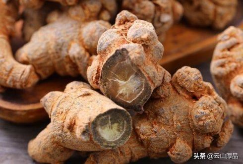 云南那边有什么特产可以带回来送礼的？