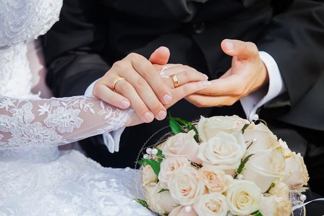 新中式订婚宴流程？