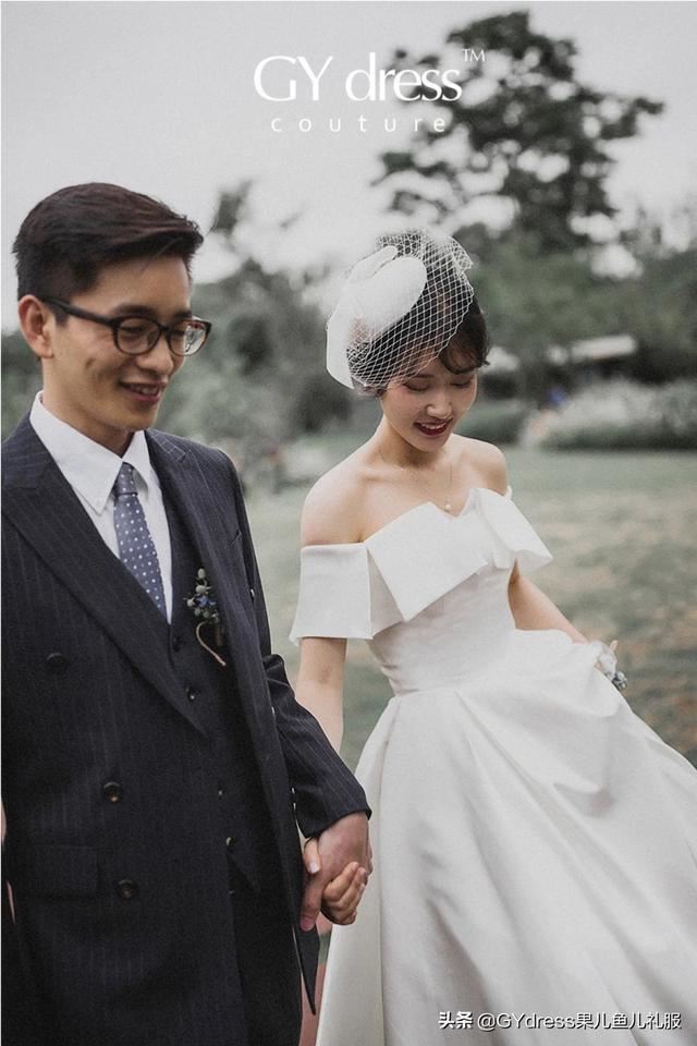 如何选择婚纱礼服的颜色？