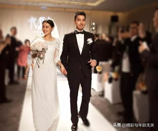 婚纱或者礼服。除了白色还有什么颜色比较好看呢？